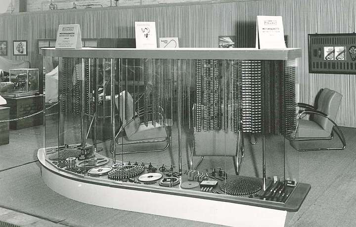 1955 Ausbau Industrieketten und Teilnahme an der Hannover Messe