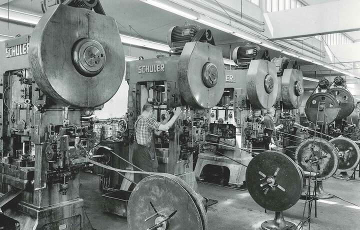 1968 Erste Kettenspanner-Lieferung an Opel